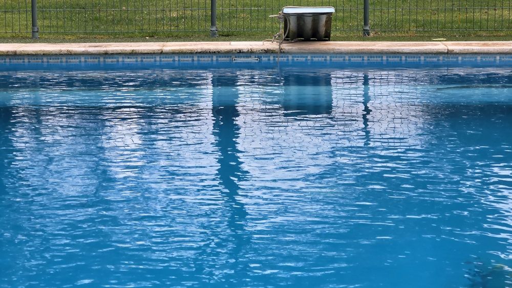 Limpeza/Tratamento piscinas