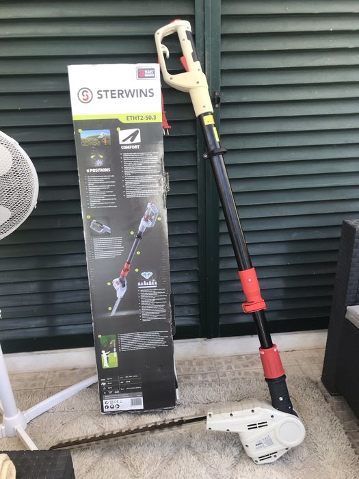 Corta-sebes Telescópico Elétrico Sterwins ETHT2-50.3 (Como Novo)