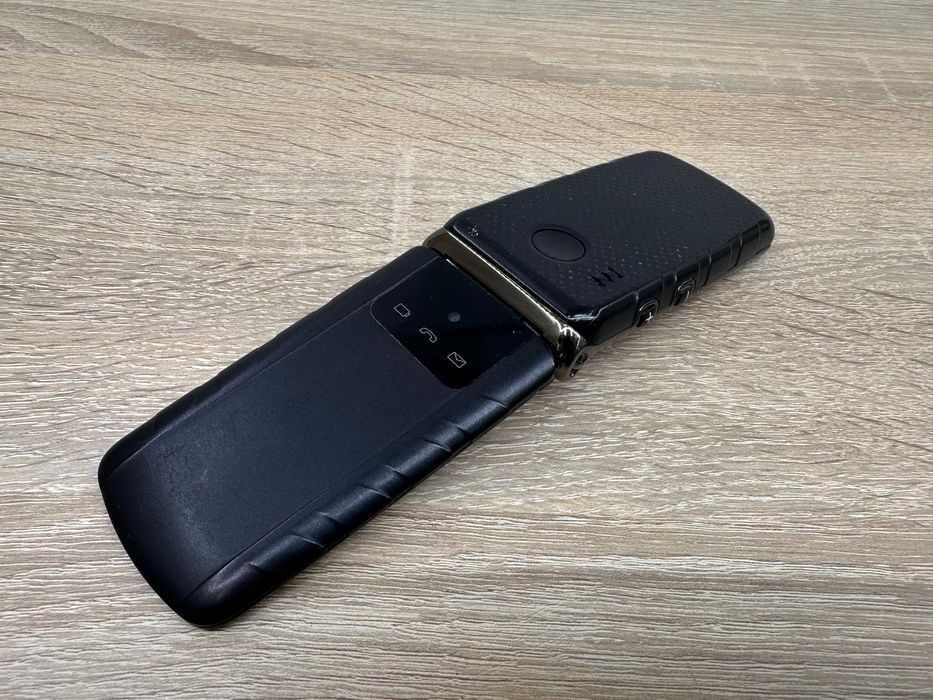 Telefon komórkowy Maxcom MM823 4 MB / 64 MB 2G czarny