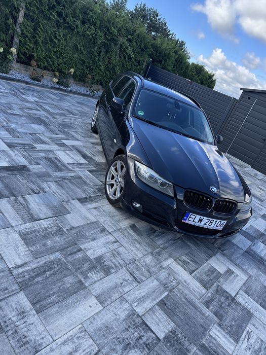 Bmw e91 320d 184km nowy rozrząd automat xeonon skora super stan navi