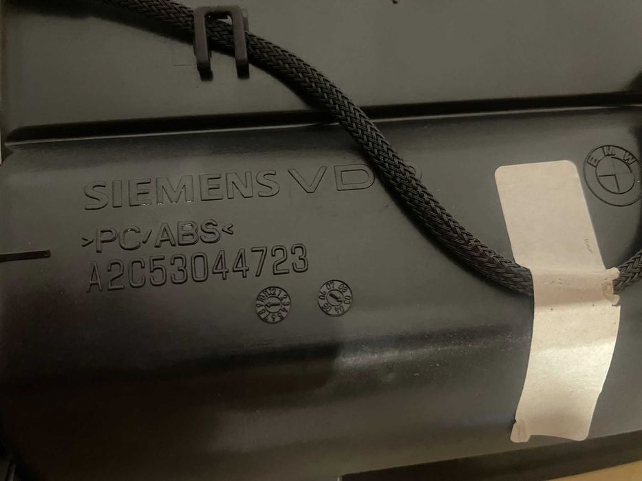 Oryginalny wyświetlacz BMW X3 E83