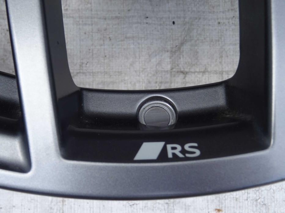 felga aluminiowa przód audi a3 rs3 rs 9j 19 8y0,601025cj 8y0,601025ck