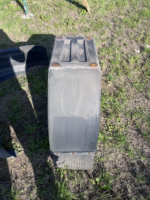 Nadkole plastikowe tyl pojedyncze kolo iveco fiat