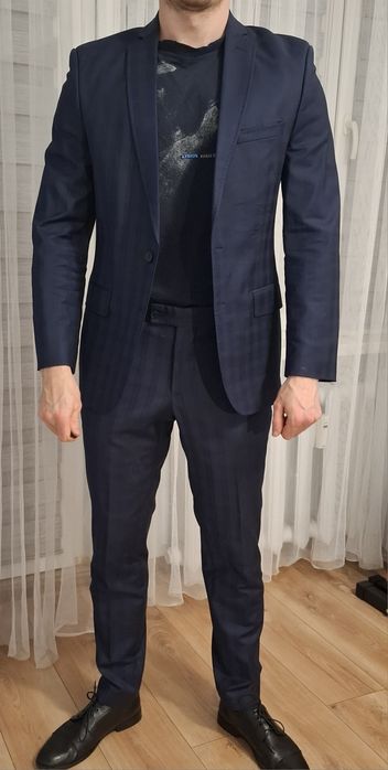 Garnitur granatowy w krate giacommo conti