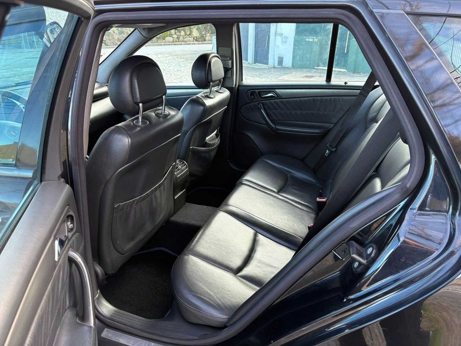 Mercedes C220 Cdi Diesel  Avantgarde Cx.Aut.