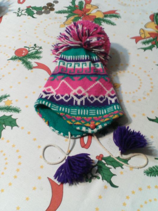 87. Czapeczka dla dziewczynki na 6-12 m-cy