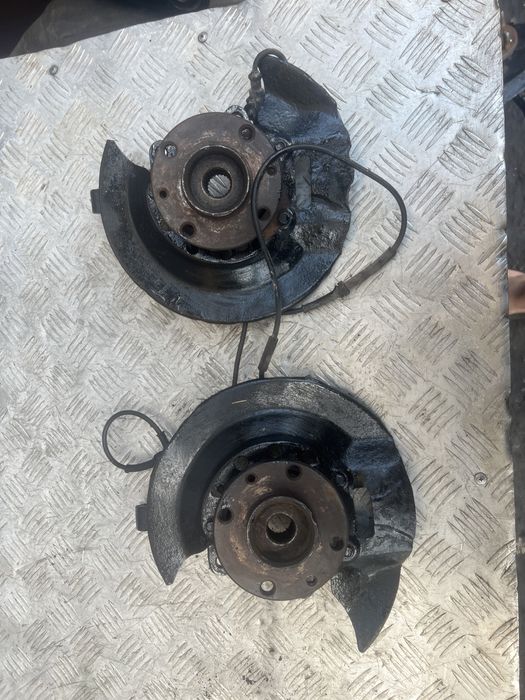 Лада гранта lada granta цапфа кулак перед