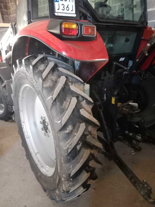 Sprzedam koła do Case Farmalla 85A