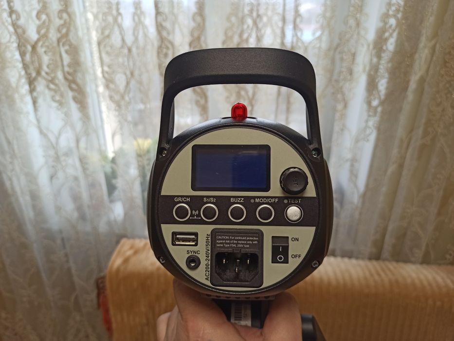 Студійне світло, Godox sk 200ii,  синхронізатор, стійка,комплект,