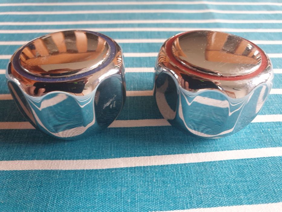 Gałka / kurek / pokrętło łazienkowe