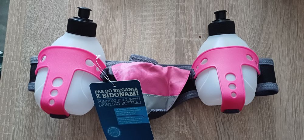 Nowy pas do biegania z bidonami i kieszonkami