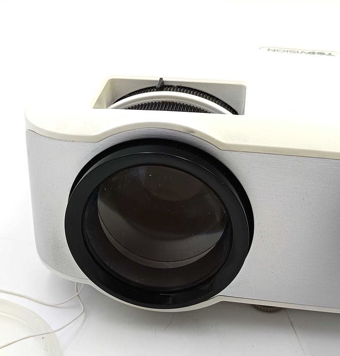 Projektor LED TopVision T23 HDMI/USB + Pilot – sprawny