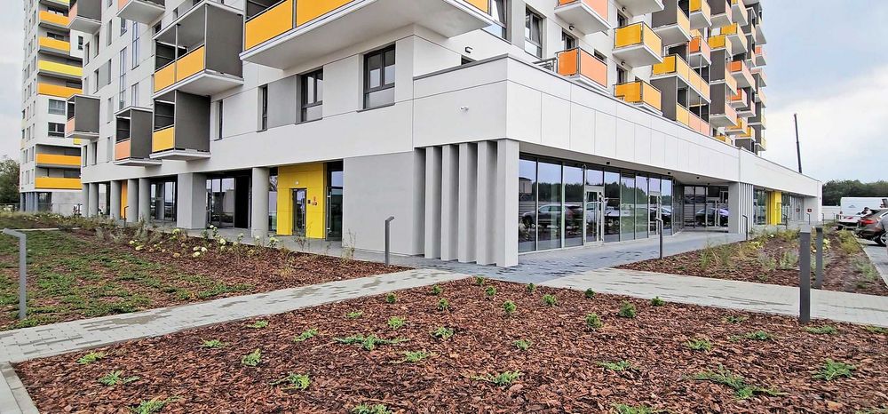 ul. TECHNOLOGICZNA / lokal / parter / witryny / 2 wejścia / rekuperacj