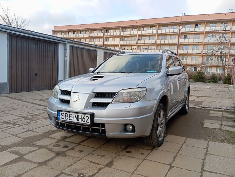 Outlander 200KM 4x4 LPG 2006r krajowy, mały przebieg, lakier oryginał Polecam!
