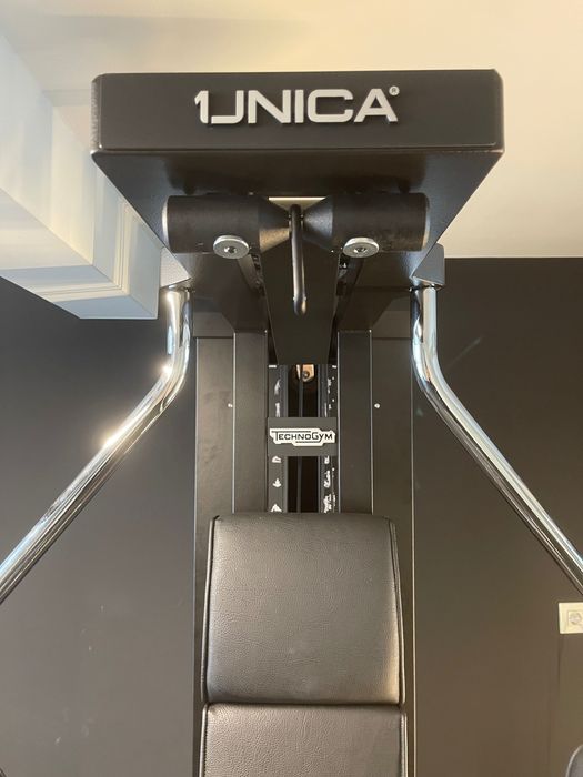 Máquina musculação multifunções TechnoGym ÚNICA