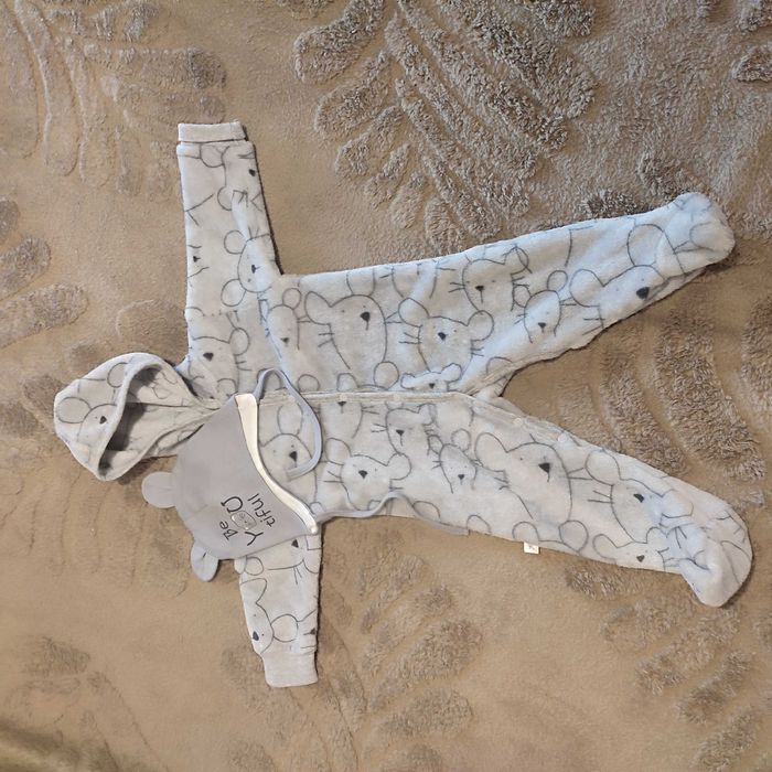 Лот дитячий одяг,комбінезони,чоловічки