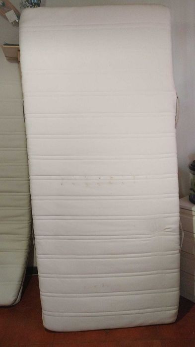 Colchões de solteiro