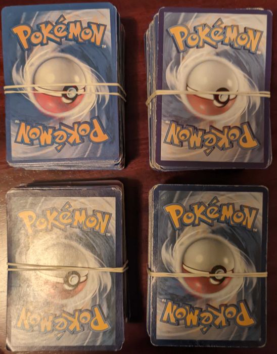 Cartas Pokémon Bulk e Individuais