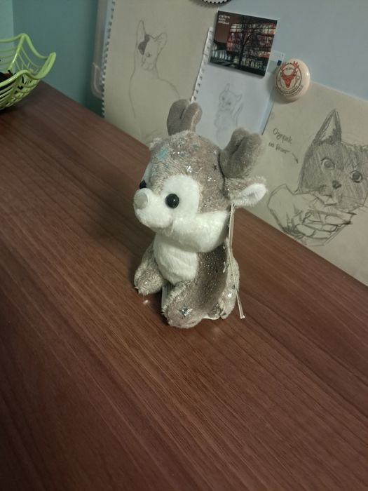Nowy z metką pluszak renifer
