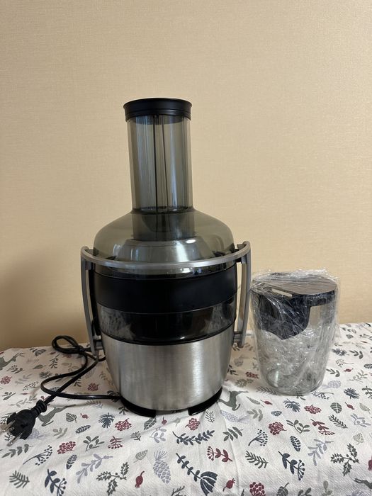 Соковижималка Philips HR1922