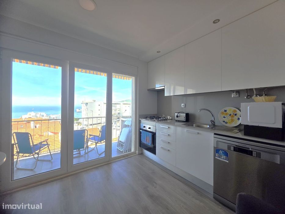 Fantástico Apartamento T1 com Vista Mar — Santiago (Sesimbra), Setúbal