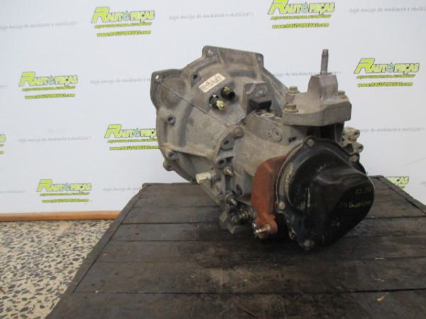 Caixa de Velocidades - FORD Fiesta V (JH_, JD_) | 01 - 14