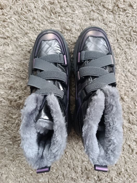 Buty damskie zimowe ocieplane