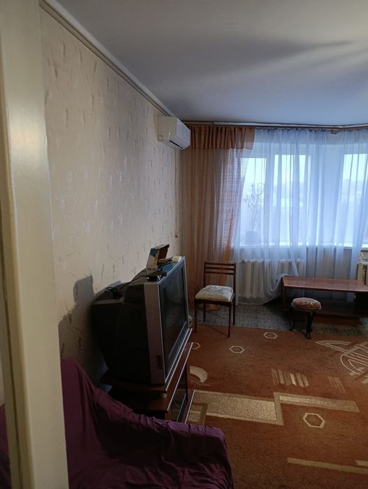 Срочная продажа большой добротной 3к квартири в Леваневцев.