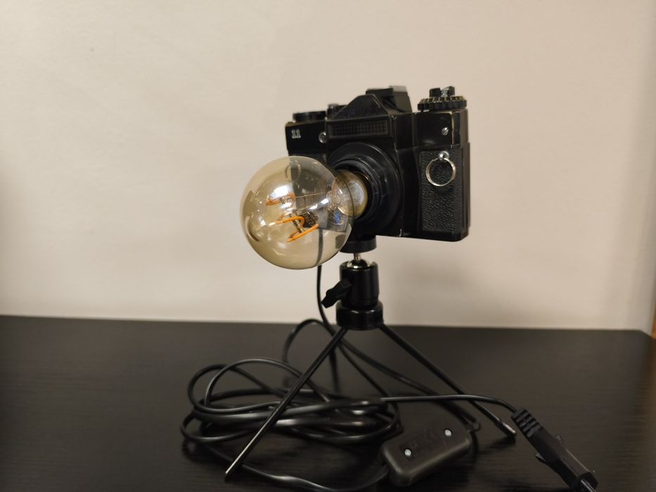 Lampka ozdobna aparat fotograficzny
