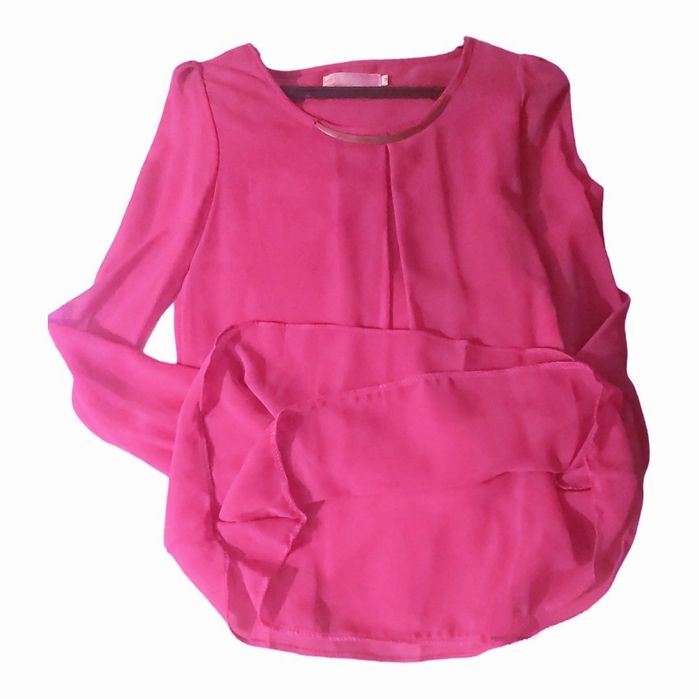 Blusaa rosa fúcsia com gargantilha