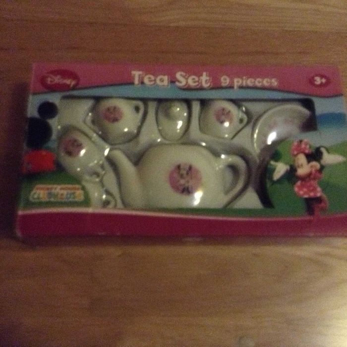 Vendo loiça de brincar minnie