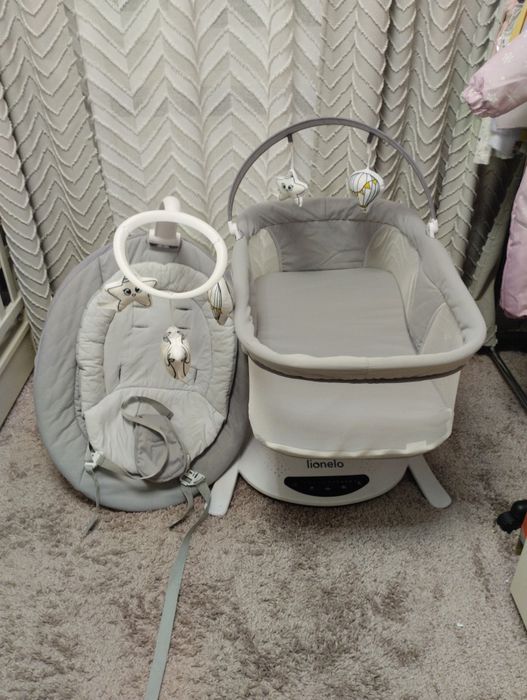 Заколисуючий центр Lionelo Bella 2 в1