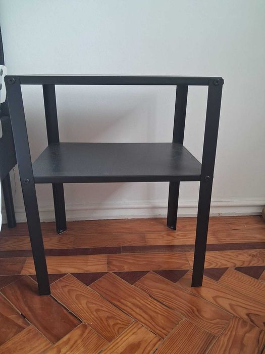 Mesa de cabeceira