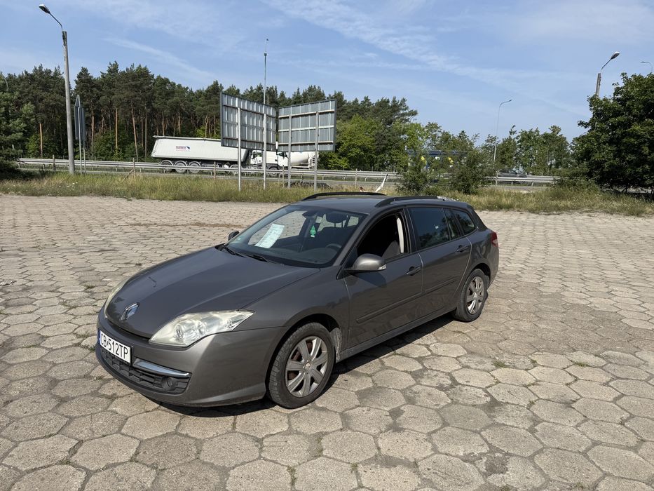 Laguna 2.0 benzyna 140 koni 6 biegow Tempomat Isofix Renault ZAMIANA