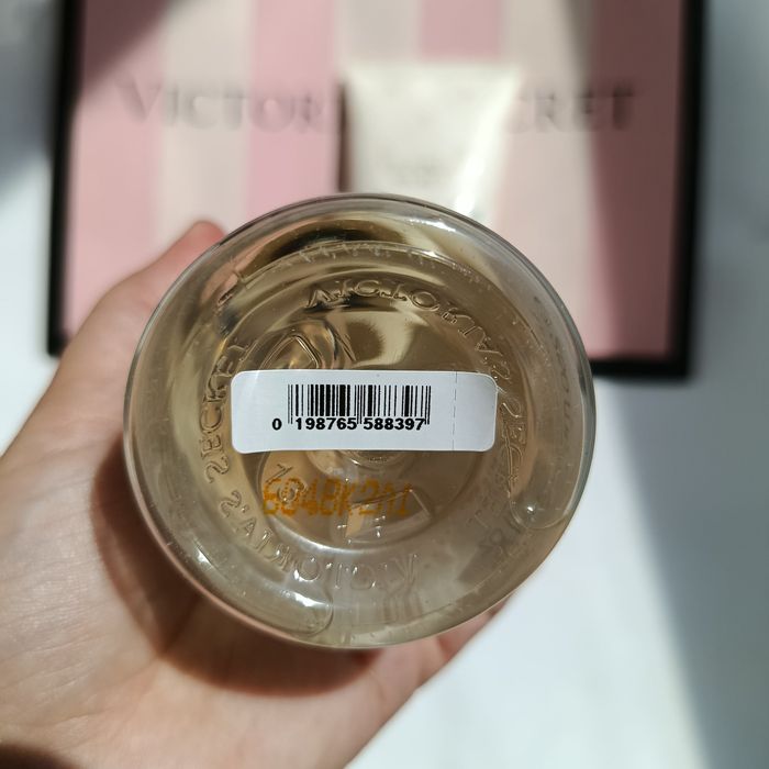 Міст, лосьйон, Кондитерська серія Victoria's Secret