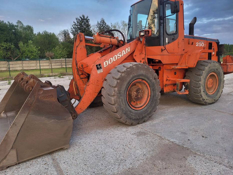 Doosan M250V  Ładowarka 2004 szybkozłącze Daewoo Liebherr Volvo CAT Hitachi Komatsu