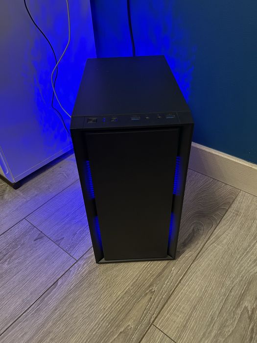 Komputer gamingowy Ryzen 5 5600G/RX470/120 gb ssd/8gb ddr4/Dell 350w