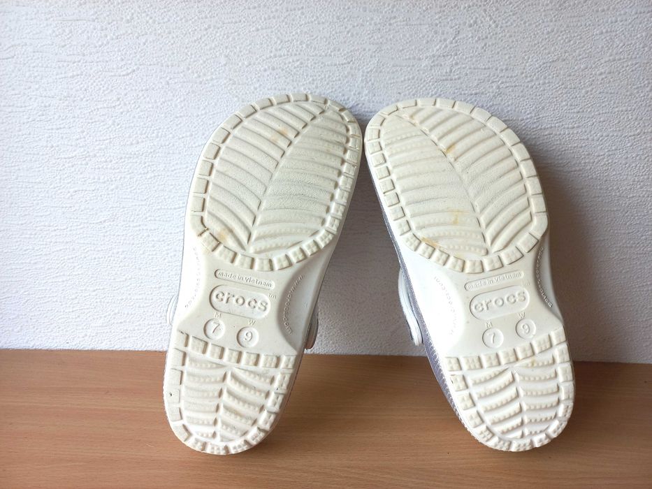 Гарні крокси сабо шльопанці crocs m7w9/39-39,5р. устілка 25,7 см
