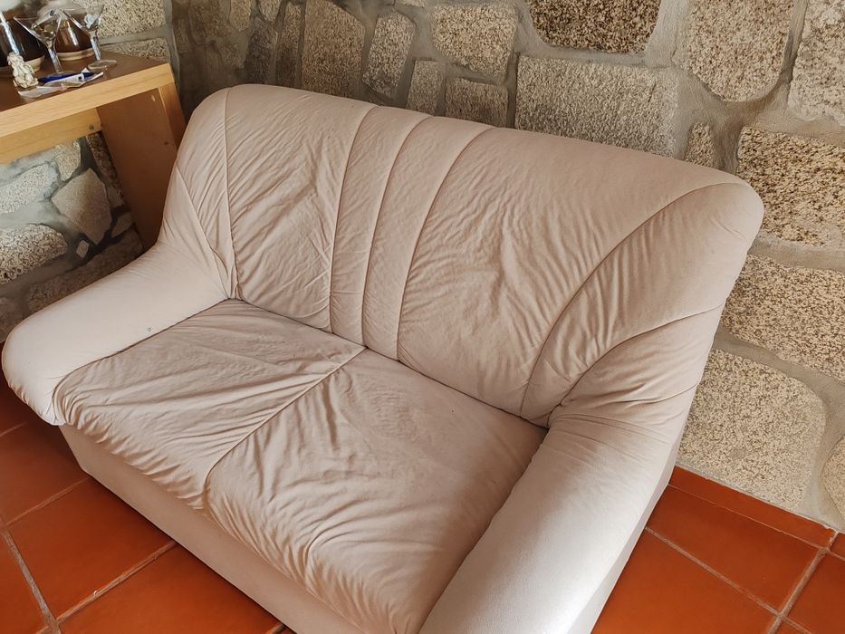 Vendo sofá em bege