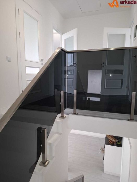 Продам 2 нових будинки на 12сотках в елітному районі.Драгомирчани.