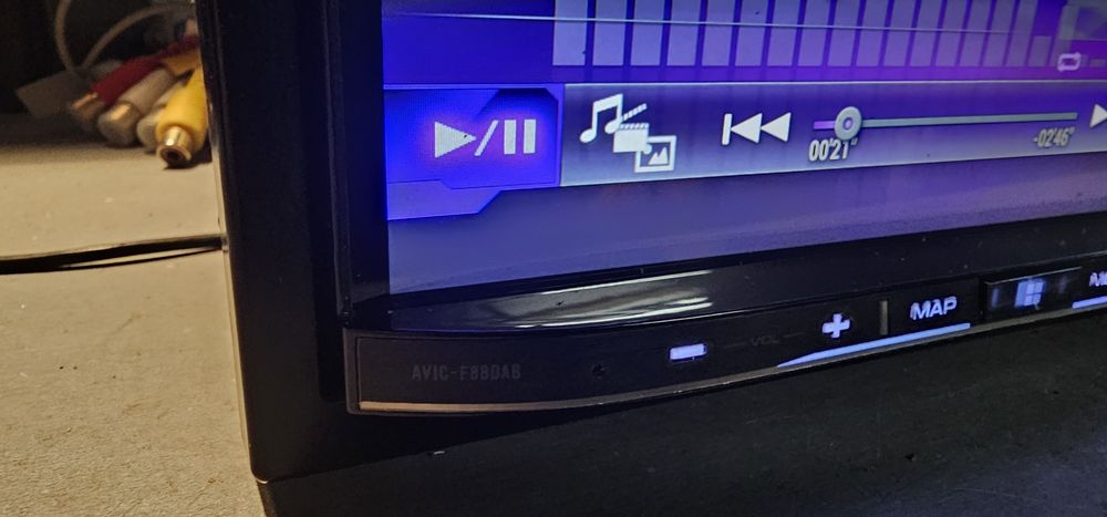 Pioneer Avic-F88dab+ 7 cali 2 din Android Auto  Carplay  bezprzewodowe