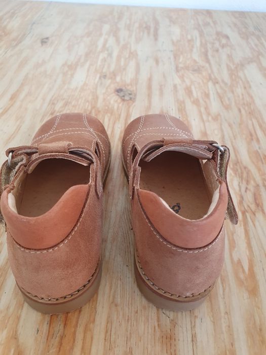Sapatos de Criança em Pele - N 25