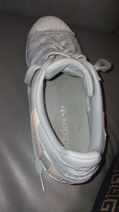 Adidas Superstar damskie 39 1/3 skóra naturalna swietny stan
