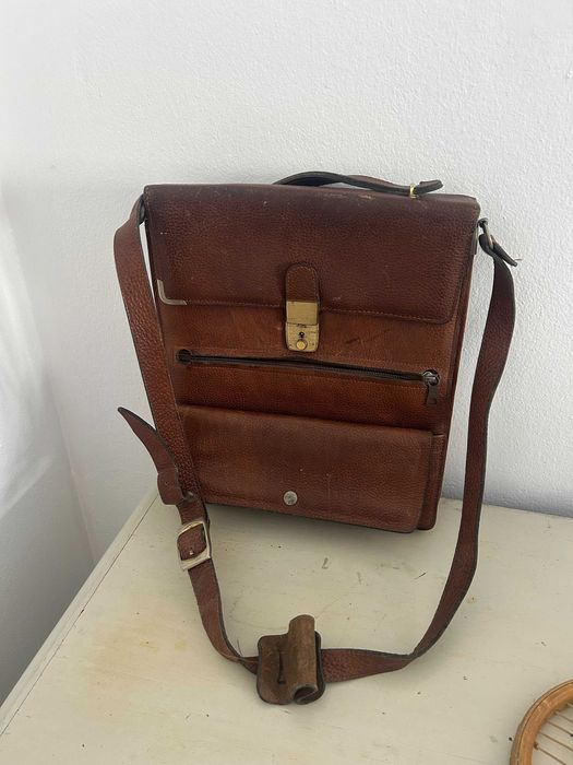 bolsa de ombro pequena vintage castanha