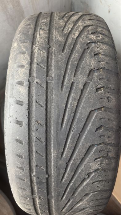 Автомобільні шини Uniroyal RainSport 3 215/55 R17