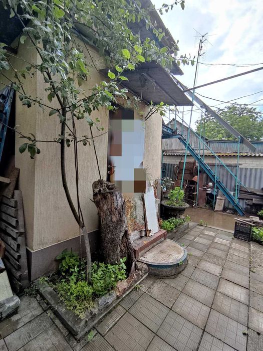 Продам дом с 2 эт мастерской Чугуев