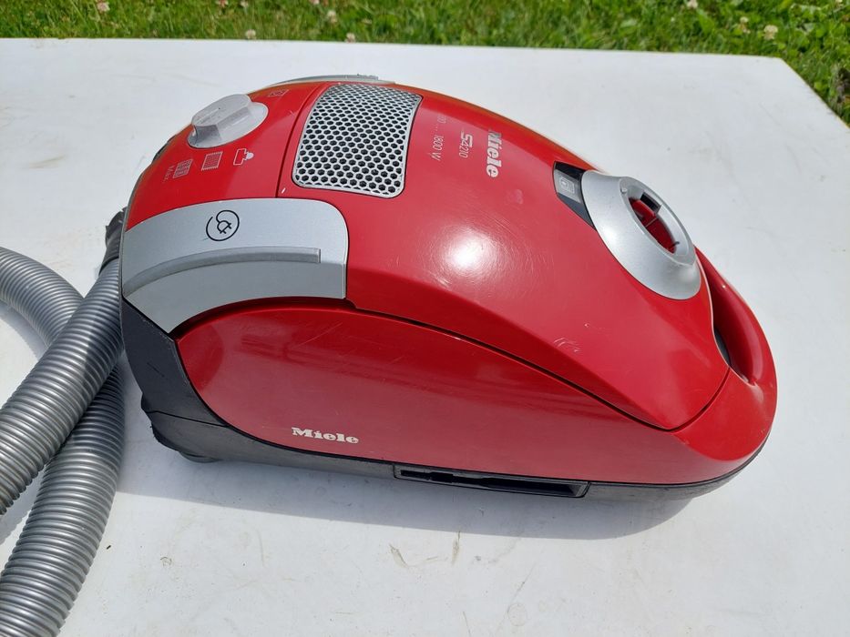 Odkurzacz miele s4 1800W