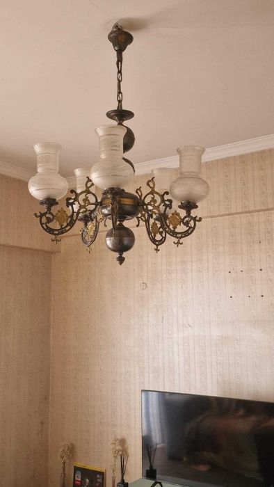 Antique ceiling chandelier in brass/bronze and frosted glass