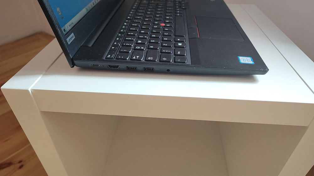 Lenovo ThinkPad E580 i5 8gen .