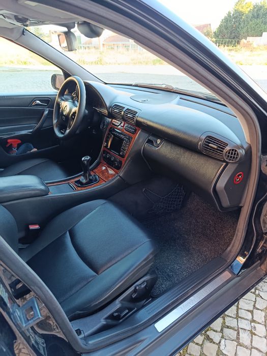 Mercedes -Benz C200 CDI Caixa de 6velocidades em muito bom estado !!!